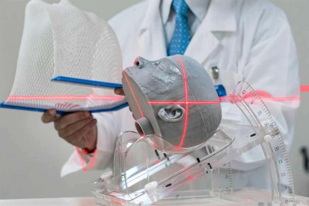 De 3D-geprinte hoofden worden behandeld alsof ze van levende patiënten zijn. Beeld: RTSafe