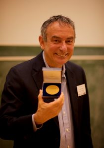 Ken Ribet ontving op 11 april de Brouwermedaille. Foto: Gil Cavalcanti